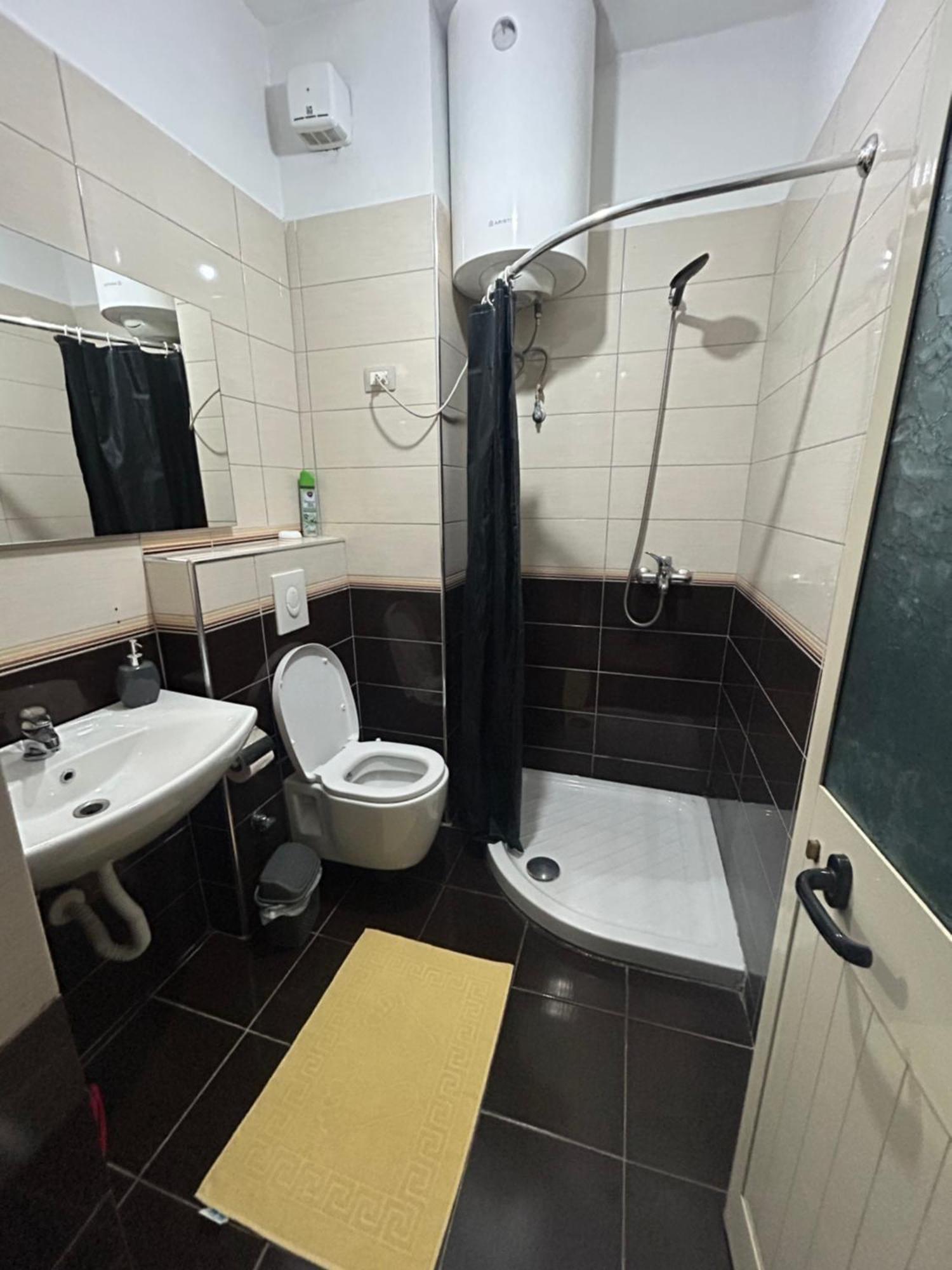 A&X Cozy And Tranquil Apartment - 24H Self Check-In Tirana Esterno foto