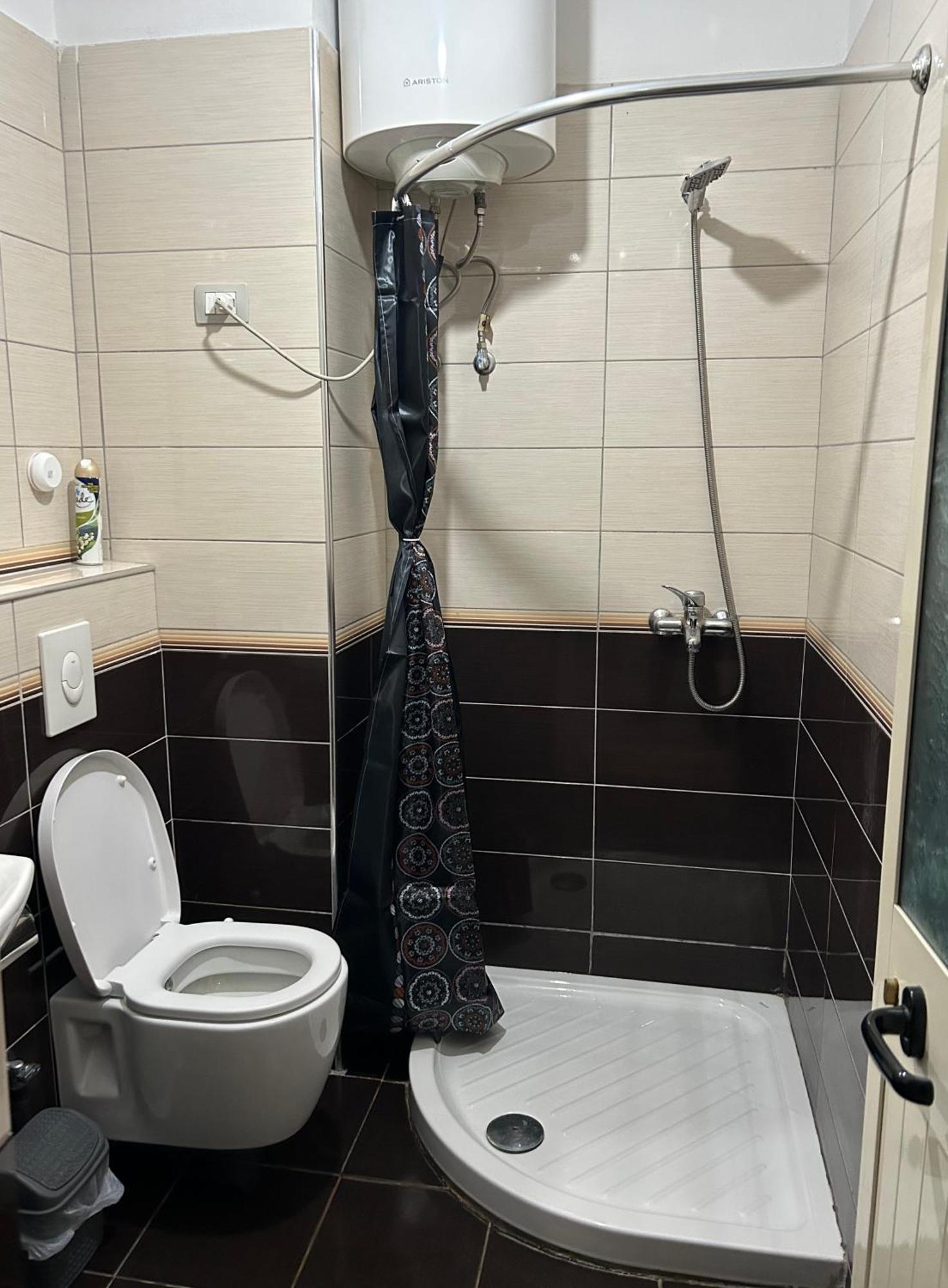 A&X Cozy And Tranquil Apartment - 24H Self Check-In Tirana Esterno foto